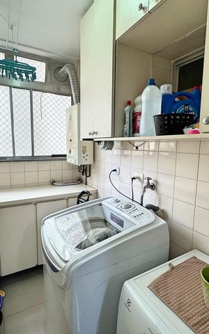 Apartamento à venda com 84m², 3 quartos e 2 vagas Apartamento à venda com 84m², 3 quartos e 2 vagasÁrea de serviço