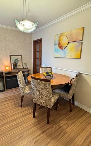 Apartamento à venda com 84m², 3 quartos e 2 vagas Apartamento à venda com 84m², 3 quartos e 2 vagasSala