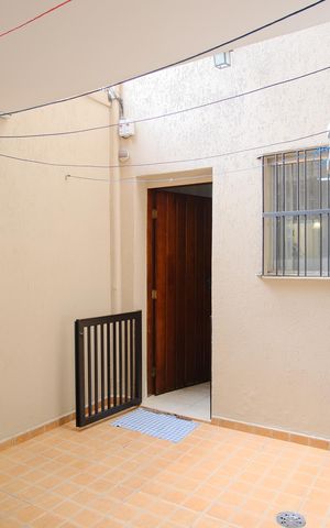 Casa à venda com 216m², 3 quartos e 1 vagaÁrea de Serviço