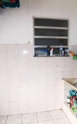 Casa à venda com 80m², 2 quartos e 1 vagaÁrea de Serviço