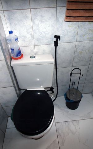 Casa à venda com 80m², 2 quartos e 1 vagaBanheiro