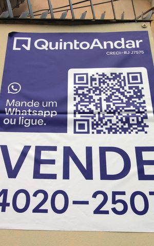 Casa à venda com 80m², 2 quartos e 1 vagaPlaca