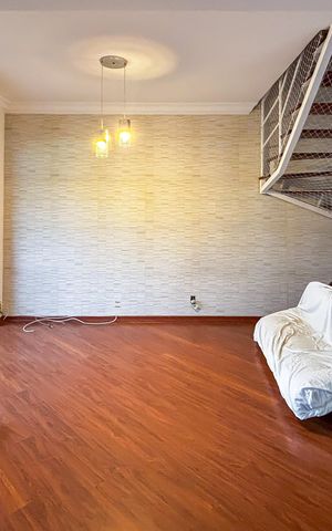 Casa de condomínio à venda com 170m², 3 quartos e 3 vagas