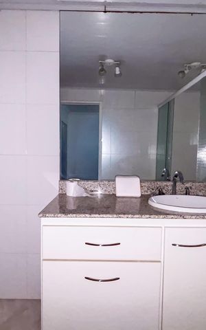 Casa de condomínio à venda com 170m², 3 quartos e 3 vagas