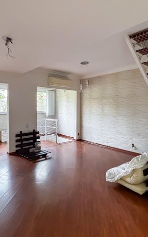 Casa de condomínio à venda com 170m², 3 quartos e 3 vagas