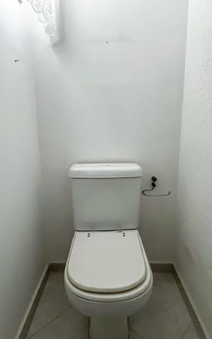 Casa de condomínio à venda com 170m², 3 quartos e 3 vagas