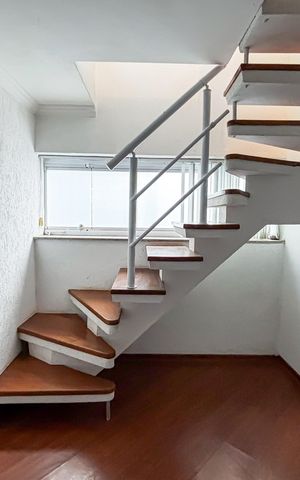Casa de condomínio à venda com 170m², 3 quartos e 3 vagas