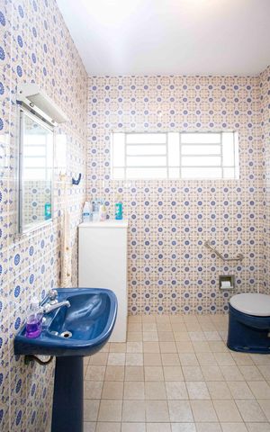 Casa à venda com 214m², 3 quartos e 4 vagasBanheiro Social