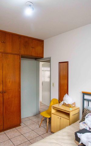 Casa à venda com 214m², 3 quartos e 4 vagasQuarto 2