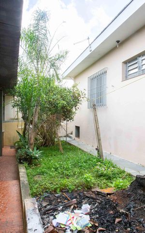 Casa à venda com 214m², 3 quartos e 4 vagasÁrea comum