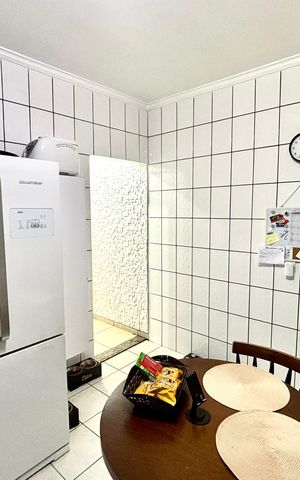 Casa à venda com 149m², 3 quartos e 2 vagasCozinha 
