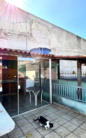 Casa à venda com 149m², 3 quartos e 2 vagasVaranda 