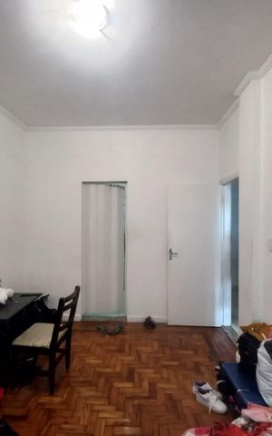 Apartamento à venda com 43m², 2 quartos e sem vaga Apartamento à venda com 43m², 2 quartos e sem vagaSala
