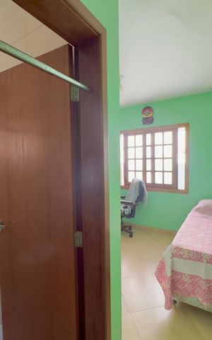 Casa à venda com 167m², 4 quartos e 4 vagas Casa à venda com 167m², 4 quartos e 4 vagasSuite 3