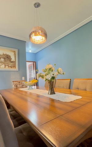Casa à venda com 167m², 4 quartos e 4 vagas Casa à venda com 167m², 4 quartos e 4 vagasSala de Jantar