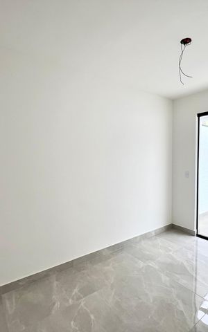 Casa à venda com 160m², 3 quartos e 2 vagas Casa à venda com 160m², 3 quartos e 2 vagasQuarto 2