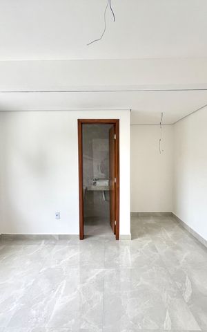 Casa à venda com 160m², 3 quartos e 2 vagas Casa à venda com 160m², 3 quartos e 2 vagasQuarto Suíte