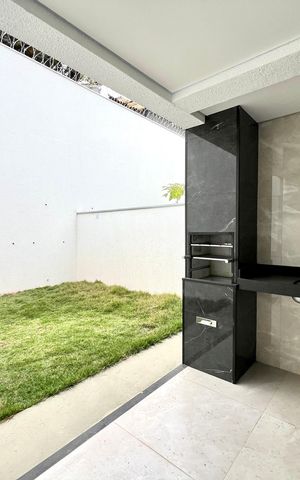 Casa à venda com 160m², 3 quartos e 2 vagas Casa à venda com 160m², 3 quartos e 2 vagasChurrasqueira