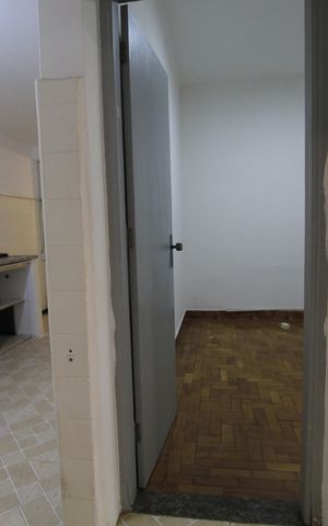 Casa à venda com 243m², 3 quartos e 2 vagasCorredor