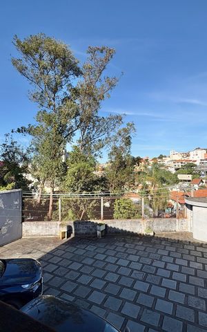 Casa para alugar com 491m², 5 quartos e 8 vagas Casa para alugar com 491m², 5 quartos e 8 vagasVaranda da Suíte 4
