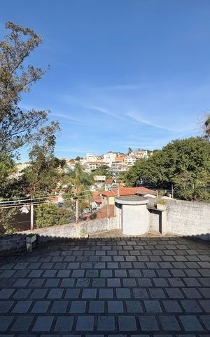 Casa para alugar com 491m², 5 quartos e 8 vagas Casa para alugar com 491m², 5 quartos e 8 vagasVista da Varanda da Suíte 4