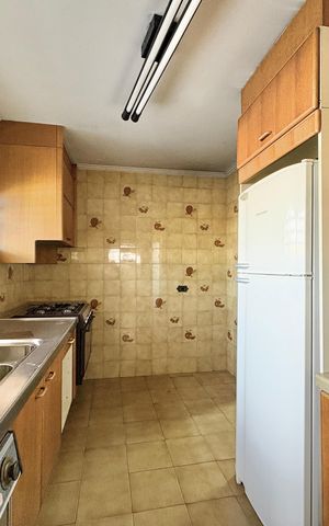 Casa para alugar com 491m², 5 quartos e 8 vagas Casa para alugar com 491m², 5 quartos e 8 vagasCozinha