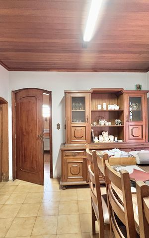 Casa para alugar com 491m², 5 quartos e 8 vagas Casa para alugar com 491m², 5 quartos e 8 vagasSala de Jantar