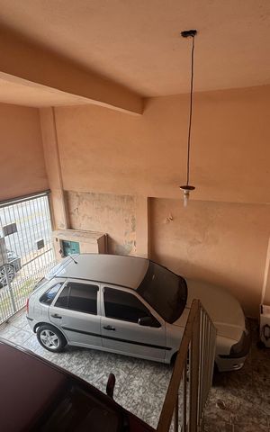 Casa à venda com 80m², 2 quartos e 2 vagasGaragem