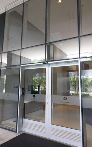 Apartamento à venda com 32m², 1 quarto e 1 vagaFachada