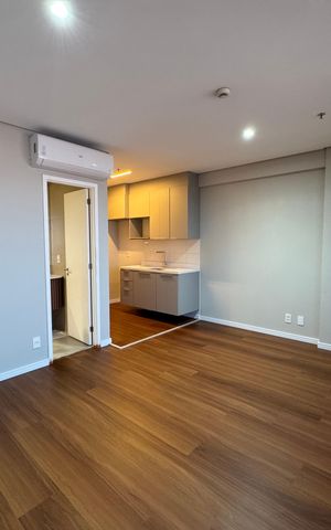 Apartamento à venda com 32m², 1 quarto e 1 vaga Apartamento à venda com 32m², 1 quarto e 1 vagaStudio
