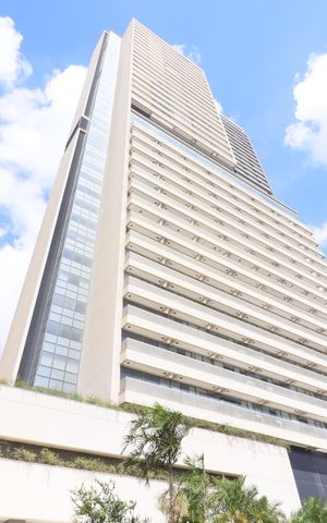 Apartamento à venda com 32m², 1 quarto e 1 vagaFachada