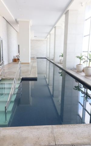 Apartamento à venda com 32m², 1 quarto e 1 vagaÁrea comum - Piscina