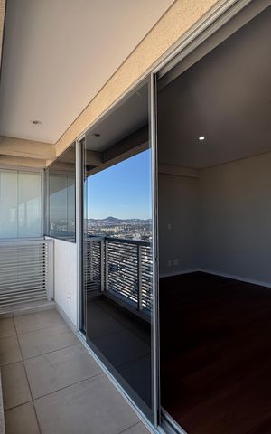 Apartamento à venda com 32m², 1 quarto e 1 vaga Apartamento à venda com 32m², 1 quarto e 1 vagaSacada