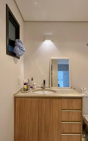 Apartamento à venda com 80m², 2 quartos e 1 vaga Apartamento à venda com 80m², 2 quartos e 1 vagaBanheiro