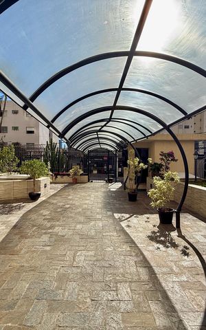 Apartamento à venda com 80m², 2 quartos e 1 vaga Apartamento à venda com 80m², 2 quartos e 1 vagaEntrada