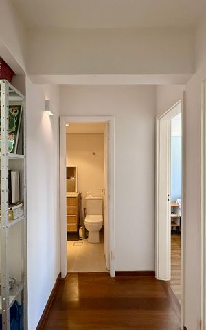 Apartamento à venda com 80m², 2 quartos e 1 vaga Apartamento à venda com 80m², 2 quartos e 1 vagaCorredor Quartos