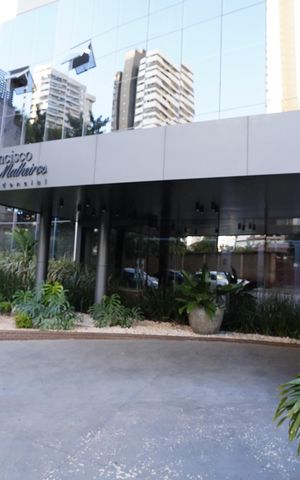 Apartamento à venda com 114m², 3 quartos e 2 vagasFachada