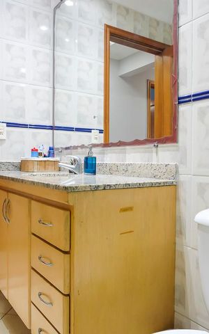 Apartamento à venda com 135m², 4 quartos e 3 vagasBanheiro