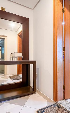 Apartamento à venda com 135m², 4 quartos e 3 vagasEntrada do apto