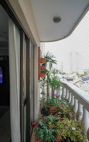 Apartamento à venda com 135m², 4 quartos e 3 vagasVaranda da sala