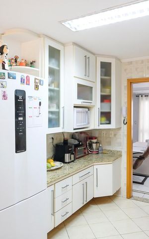 Apartamento à venda com 135m², 4 quartos e 3 vagasCozinha