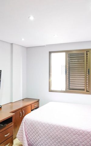 Apartamento à venda com 135m², 4 quartos e 3 vagasQuarto 1