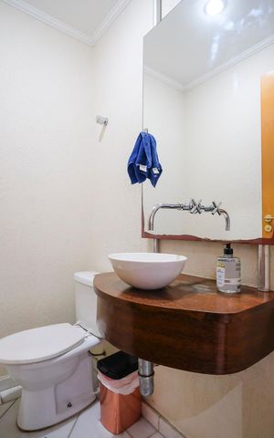 Apartamento à venda com 135m², 4 quartos e 3 vagasLavabo