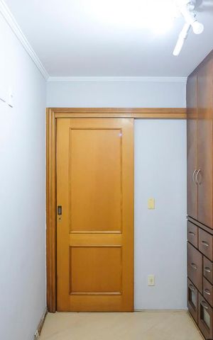 Apartamento à venda com 135m², 4 quartos e 3 vagasEscritório