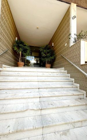 Apartamento à venda com 110m², 3 quartos e 2 vagas Apartamento à venda com 110m², 3 quartos e 2 vagasÁrea externa