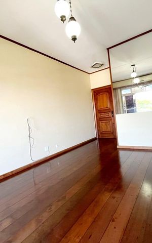 Apartamento à venda com 110m², 3 quartos e 2 vagas Apartamento à venda com 110m², 3 quartos e 2 vagasSala