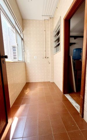 Apartamento à venda com 110m², 3 quartos e 2 vagas Apartamento à venda com 110m², 3 quartos e 2 vagasÁrea de serviço