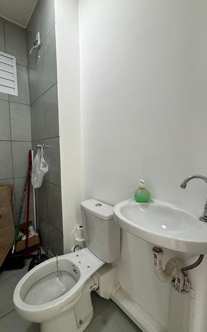 Apartamento para alugar com 39m², 2 quartos e 1 vaga Apartamento para alugar com 39m², 2 quartos e 1 vagaBanheiro