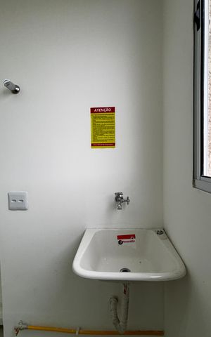 Apartamento para alugar com 39m², 2 quartos e 1 vaga Apartamento para alugar com 39m², 2 quartos e 1 vagaCozinha e Área de Serviço