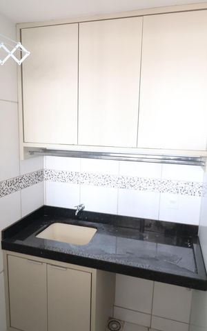 Apartamento para alugar com 65m², 2 quartos e 1 vagaCozinha e Área de Serviço